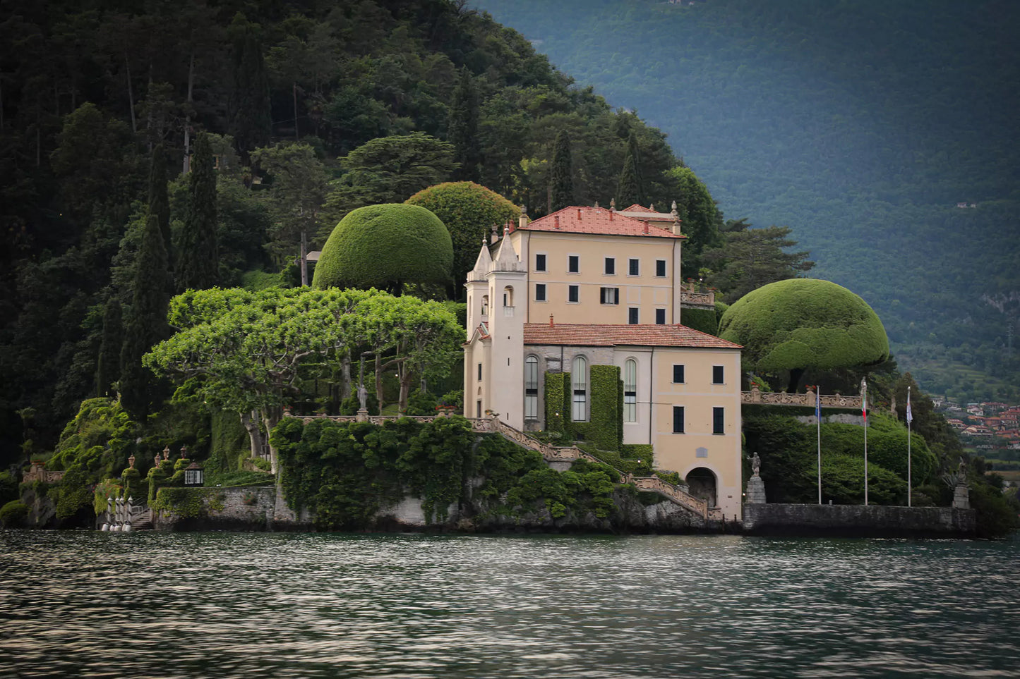 Drone view of Villa del Balbianello during a luxury wedding on Lake Como