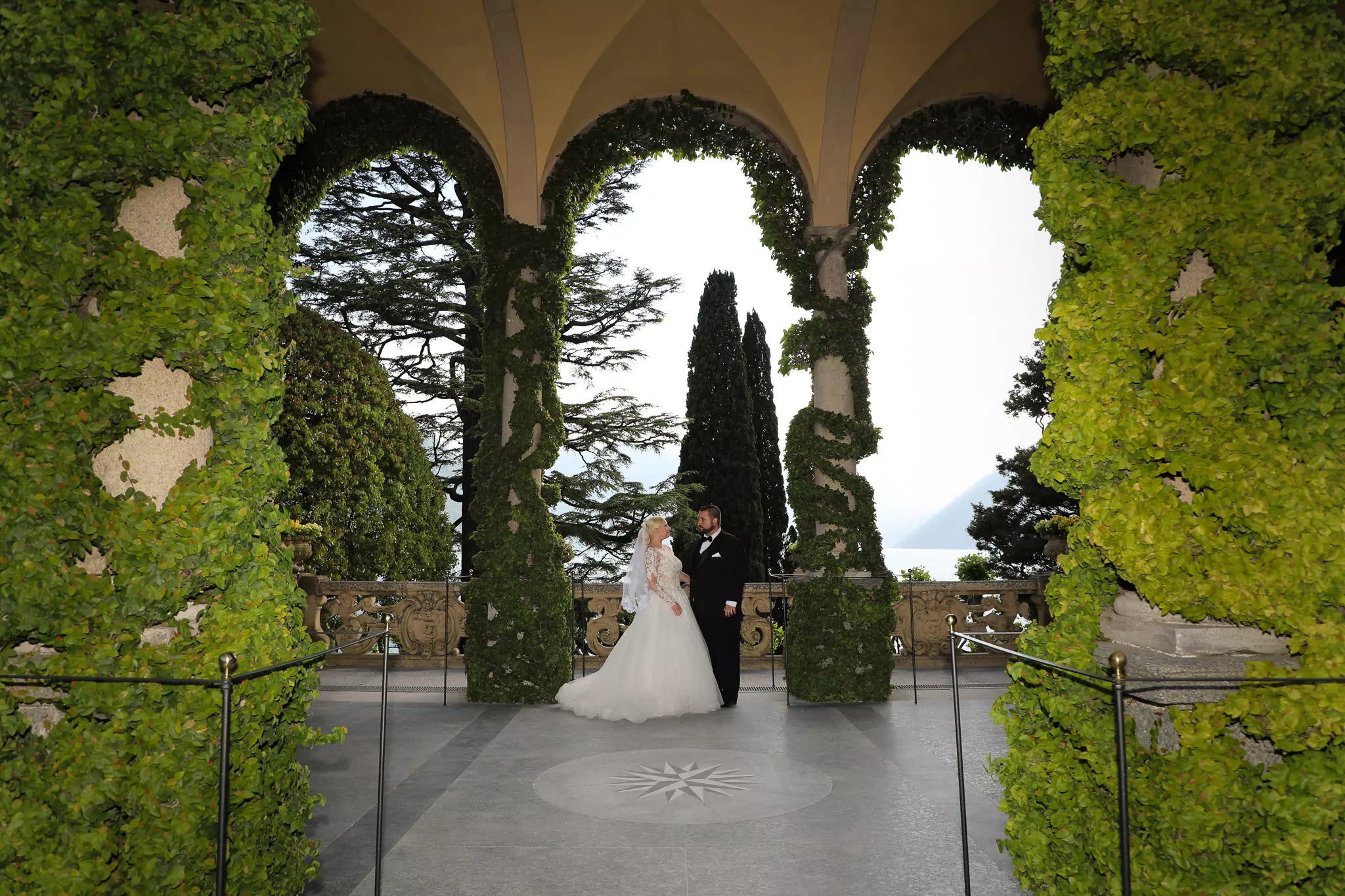 Luxury wedding at Villa del Balbianello on Lake Como with cinematic photography by Nadia Fraqair
